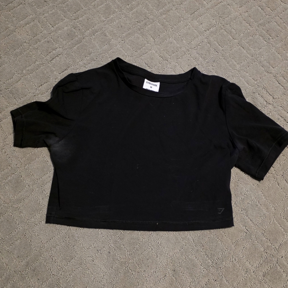 Gymshark Black Crop T-Shirt Short Sleeve